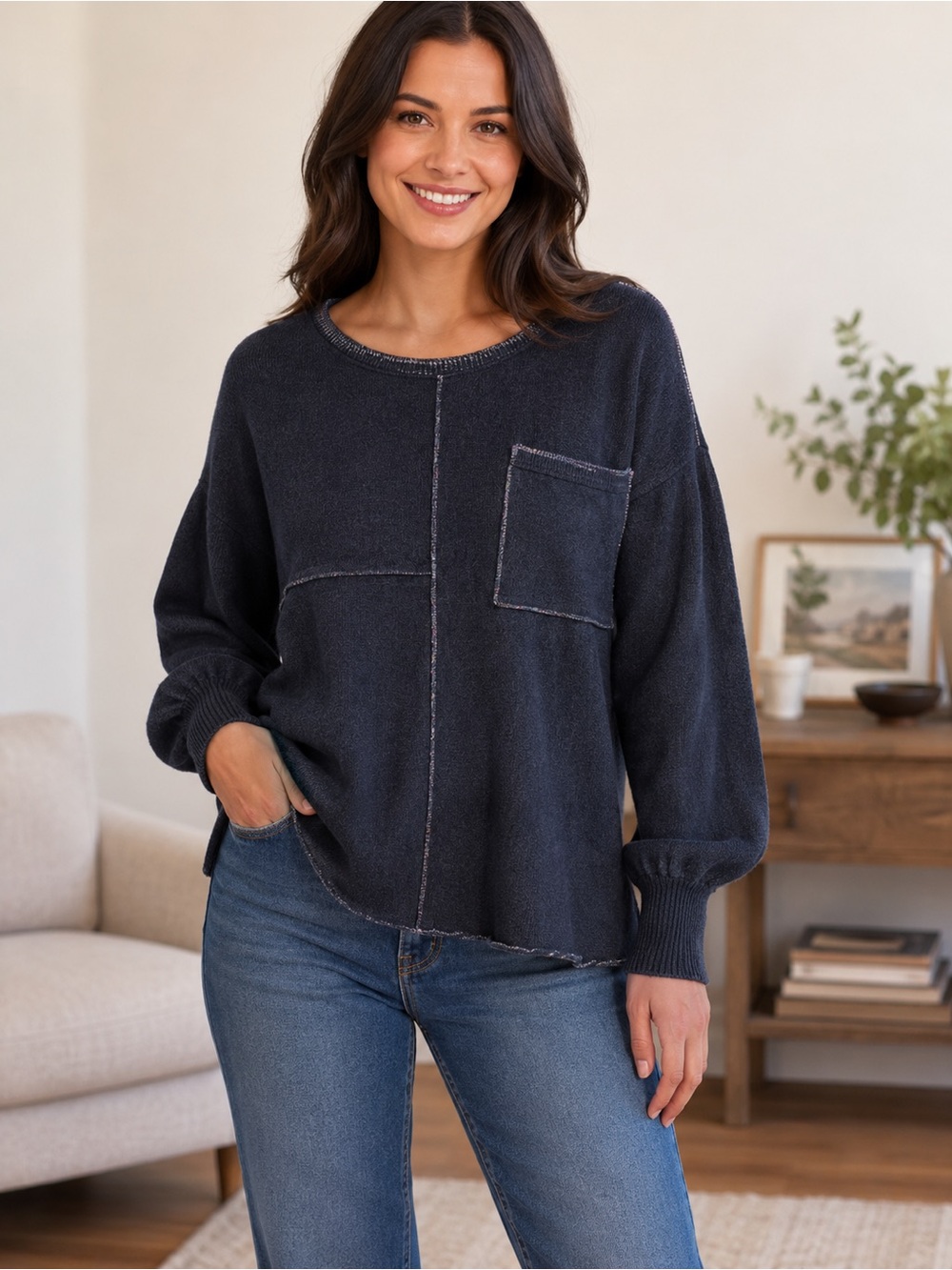Democracy Soft Knit Sweater Women’s Large Navy Like New Exposed Seam Pocket Top